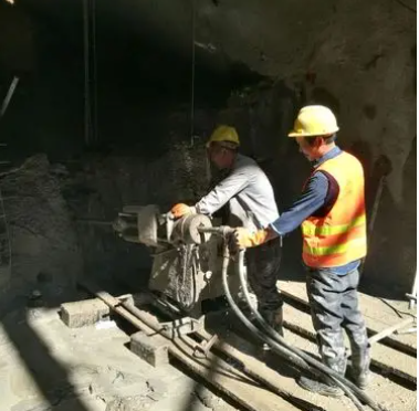 襄垣水下抗分散灌浆料特点 水下不分散注浆料介绍